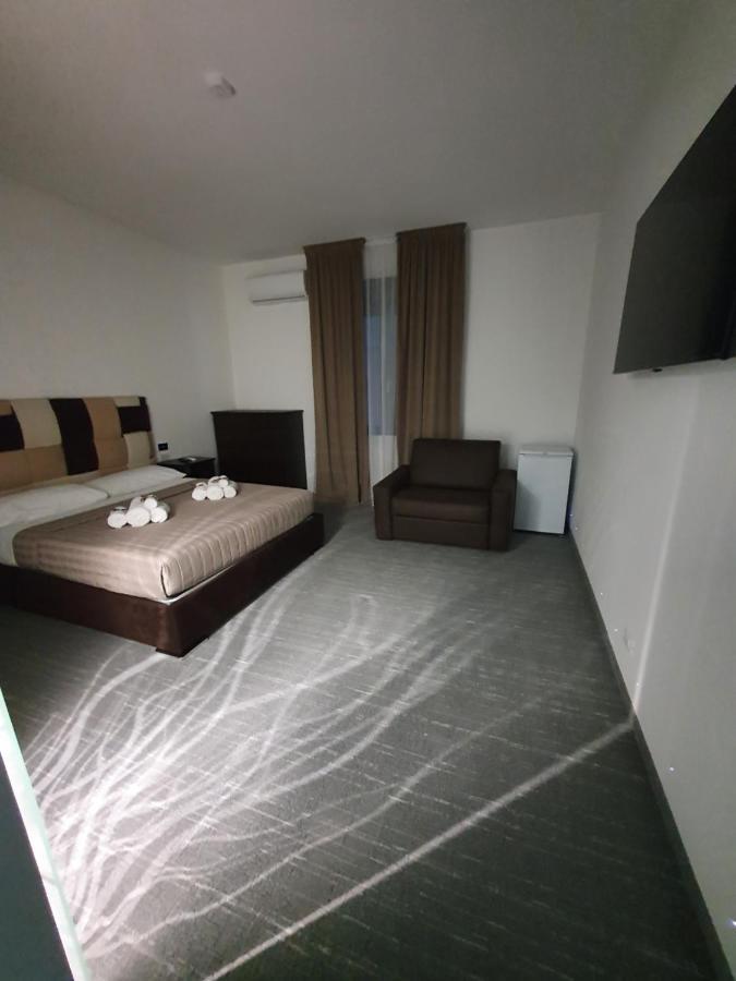 Camere Fiera Verona - Casanostra Exteriör bild